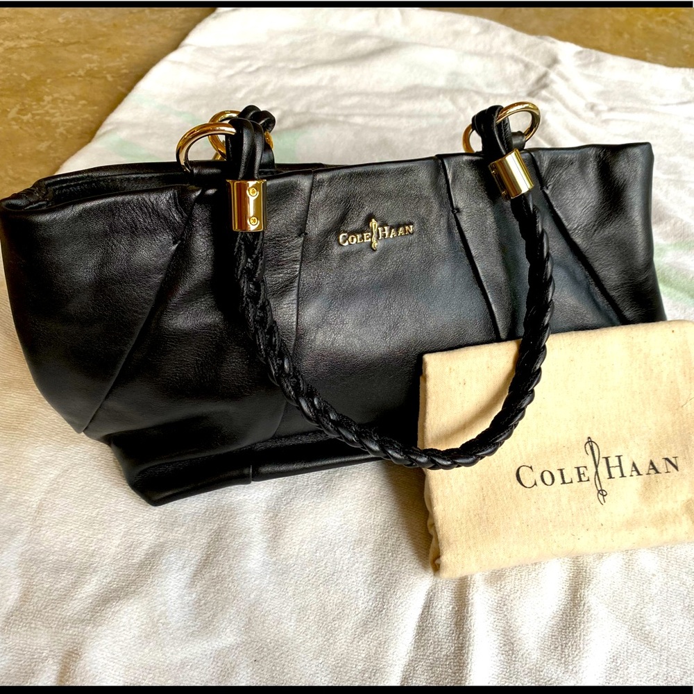 Cole Hann black leather purse